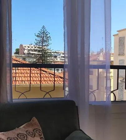 Chambre Spacieuse Et Lumineuse Chez L'habitant * Nice